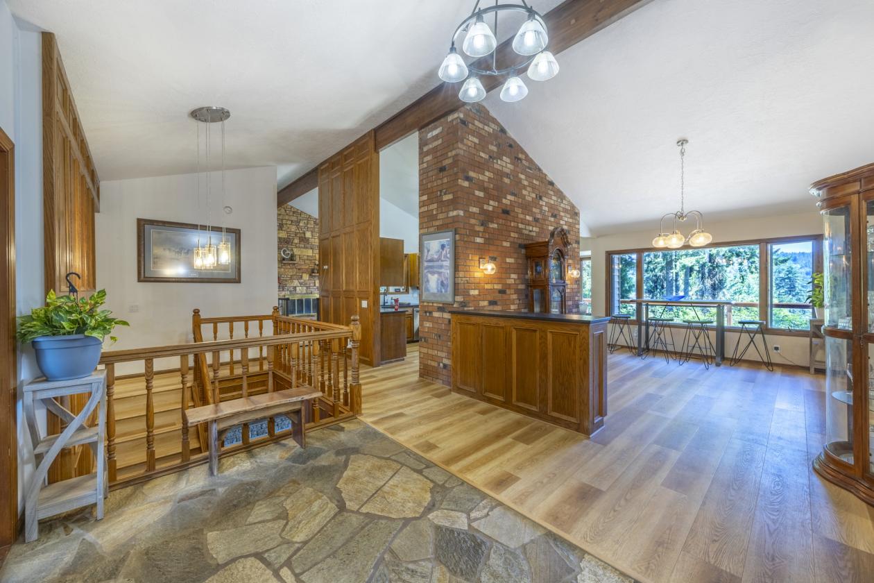 Unique Horse Property with a view of the Alsea Bay - photo 13