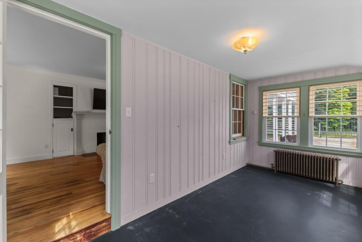 Beautiful Cape Home with Barn & Direct Trail Access - photo 17