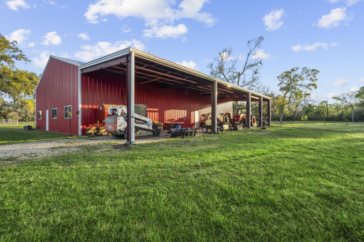 621 Acres of Texas Luxury - photo 25
