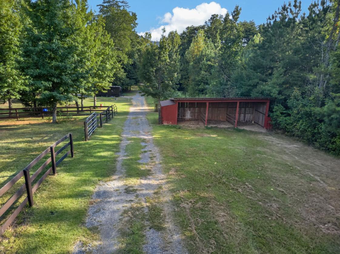 Luxury Horse Estate | Pool & Mountain Views - photo 14