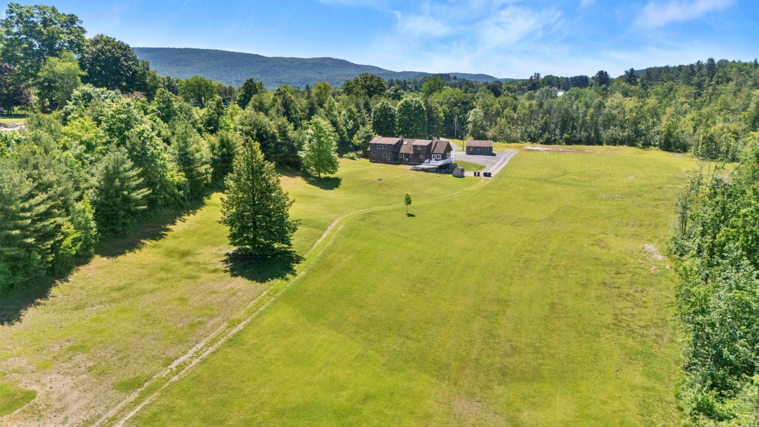 Nestled in the heart of Great Barrington - photo 5