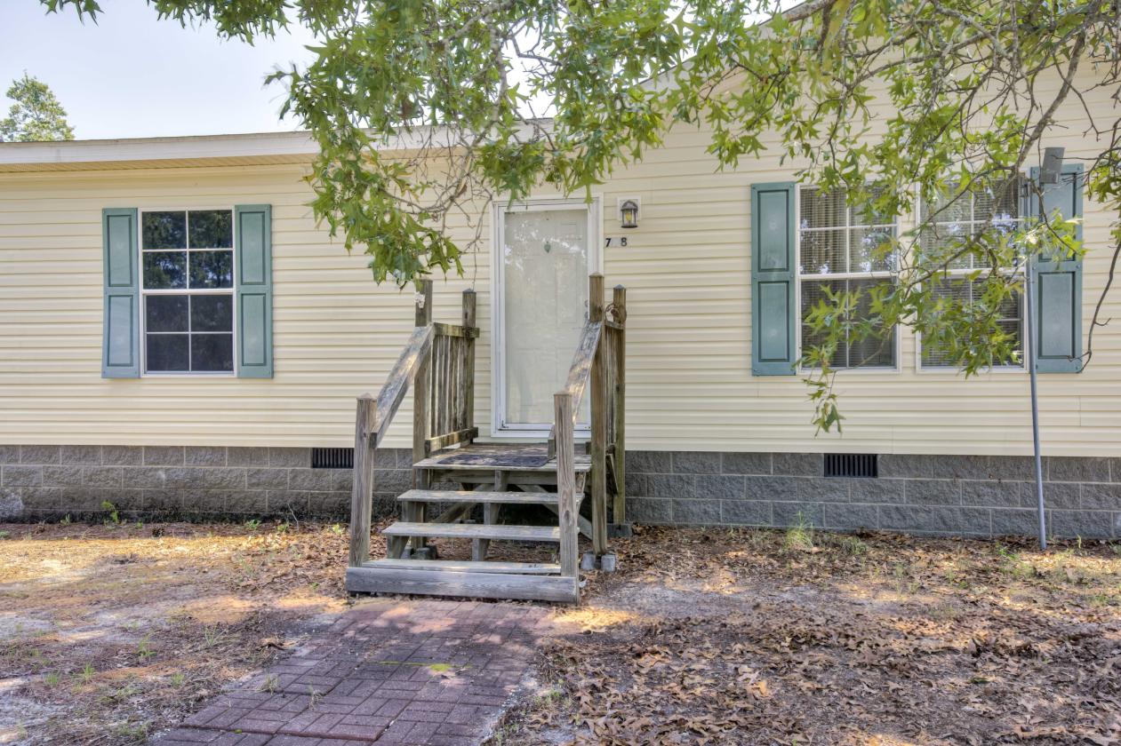 21.65 flat acres with large home and paddocks - photo 9