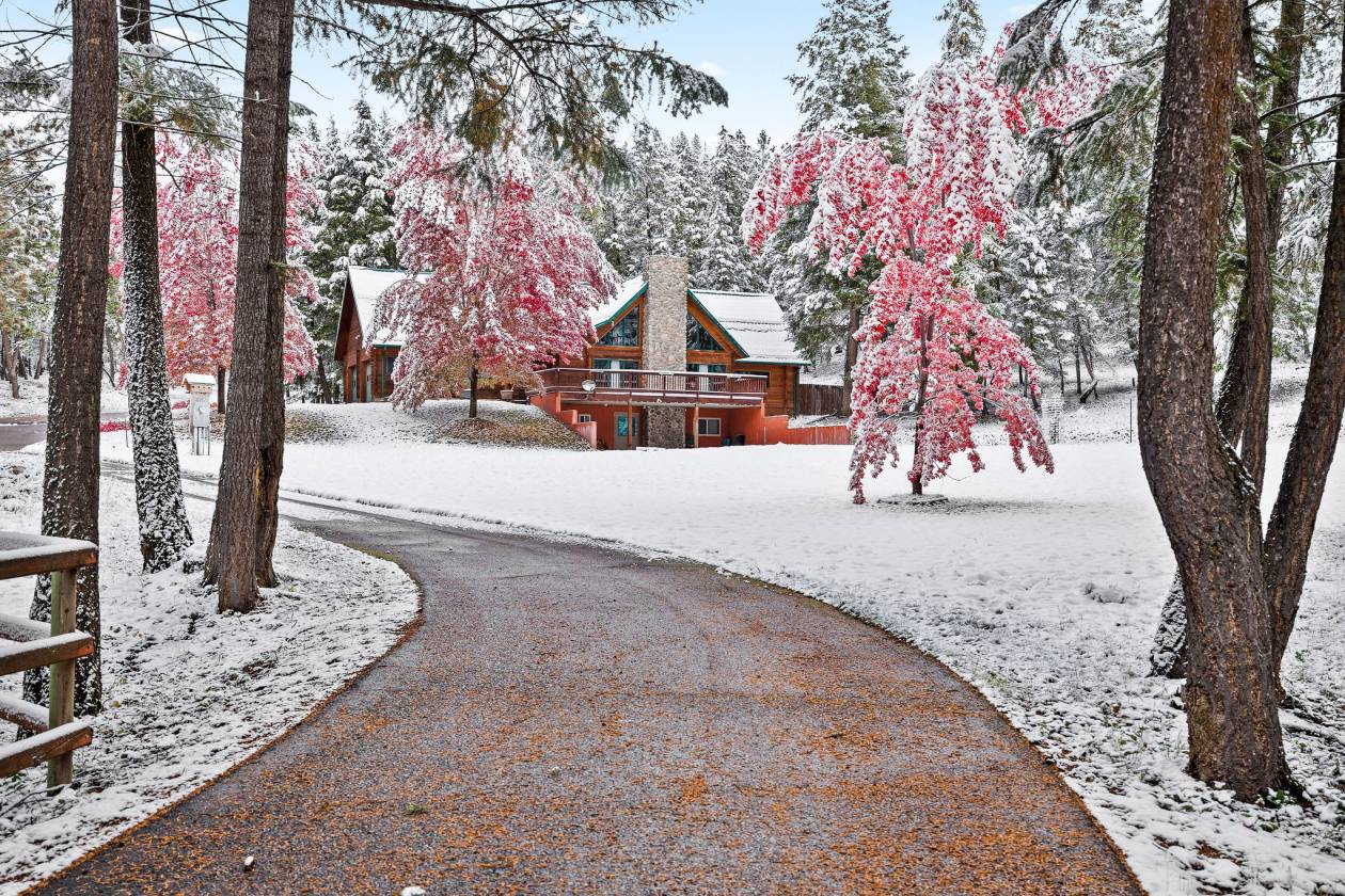 Horse Property for sale.