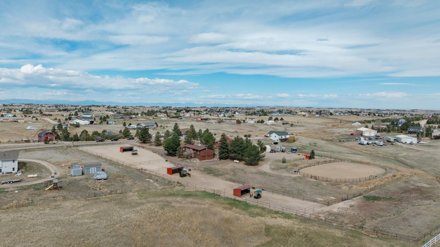 Close-in Equestrian Property! - photo 10