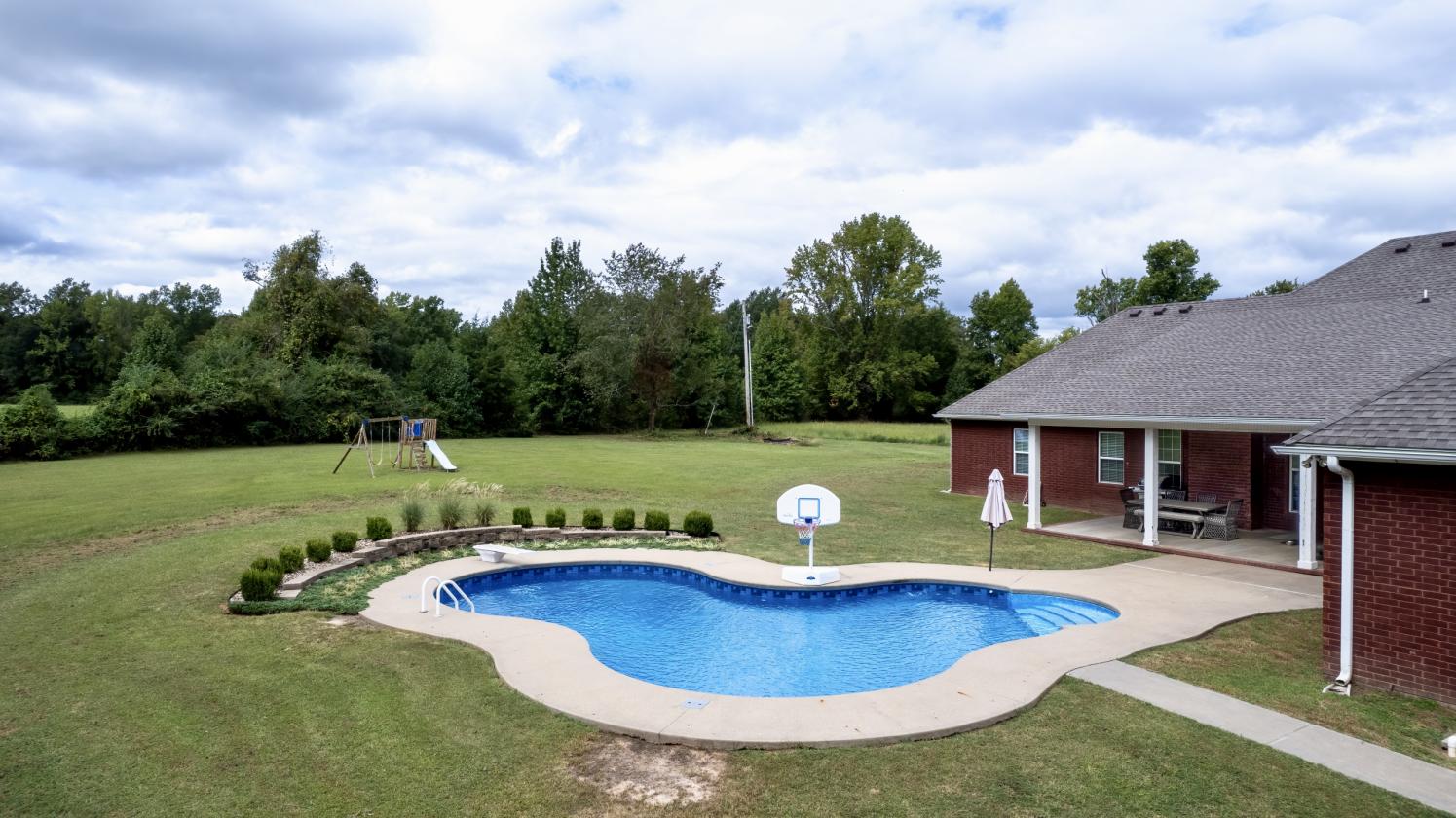 Custom Home on 14 Acres—Bring Your Horses! - photo 3