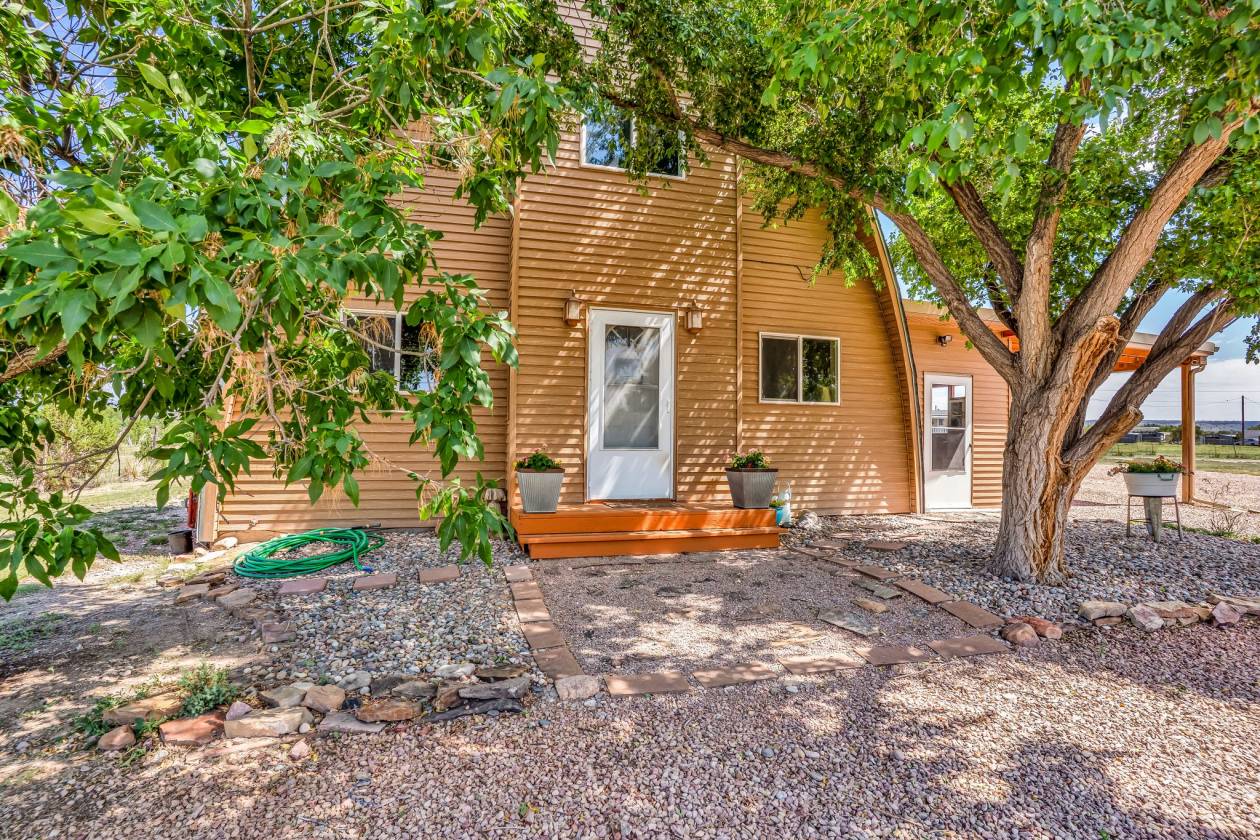 Horse Property for sale.