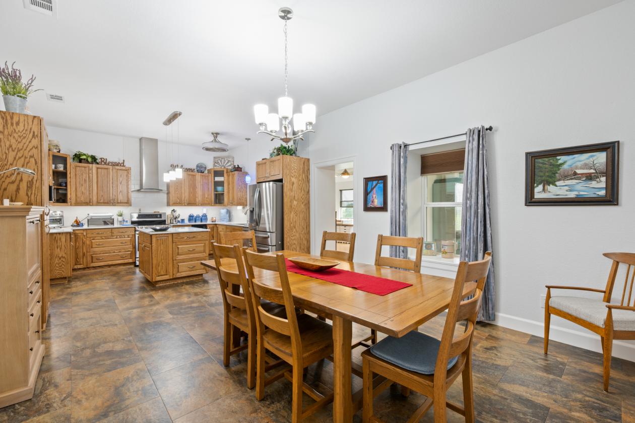 Two Homes and 13 acres - photo 11