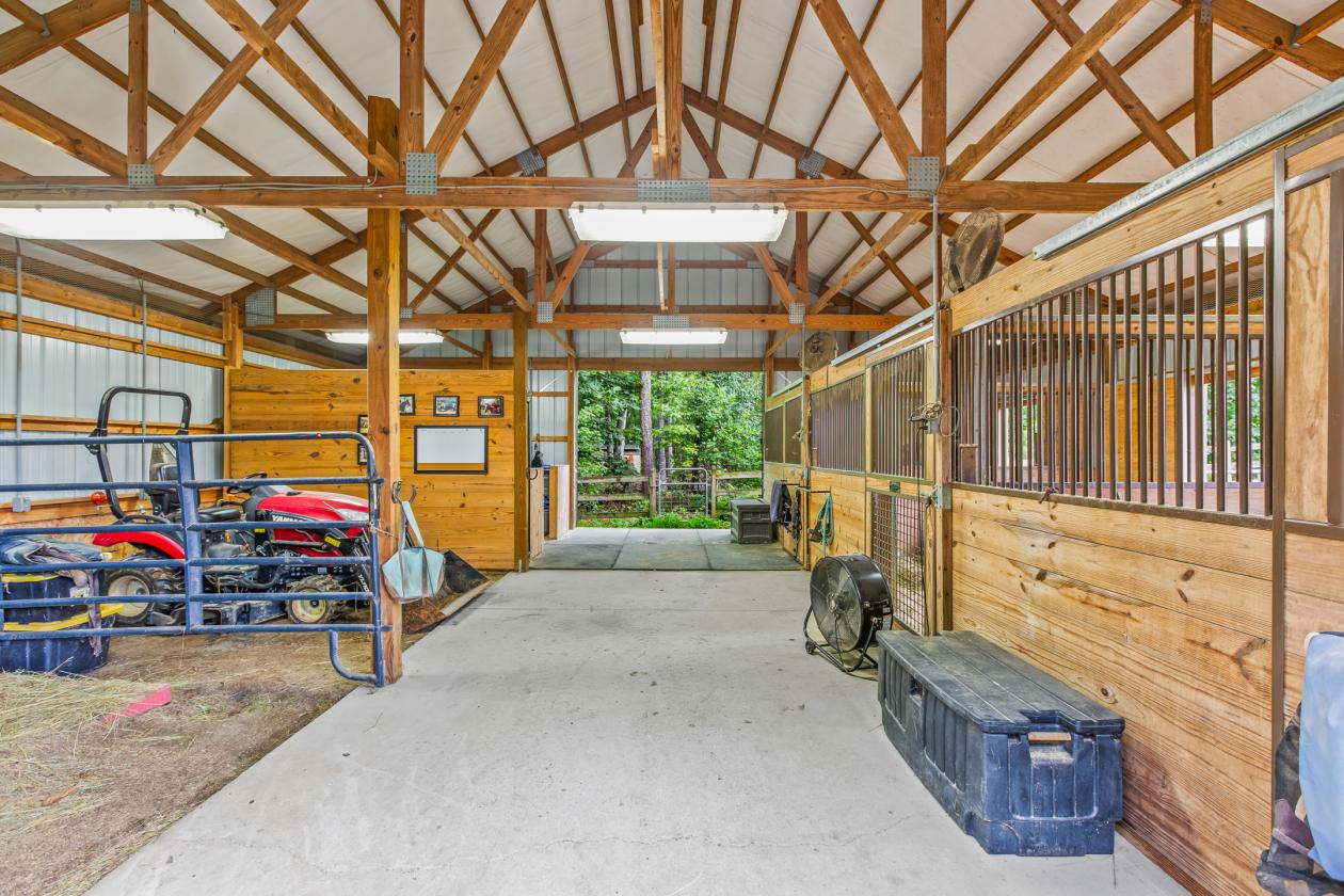 Beautiful mini-farm on 8.46+/- private acres - photo 14
