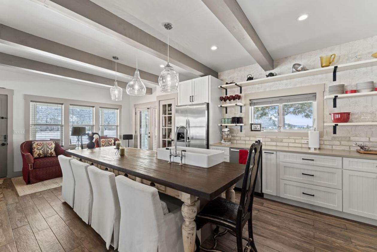 Spectacular Horse Property with HUGE barn - photo 10