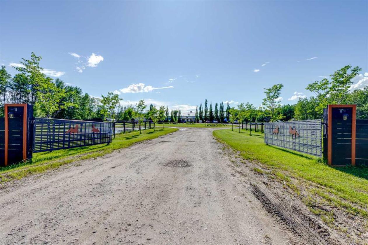 **Exceptional Turnkey Equine Agri-Business*** - photo 2