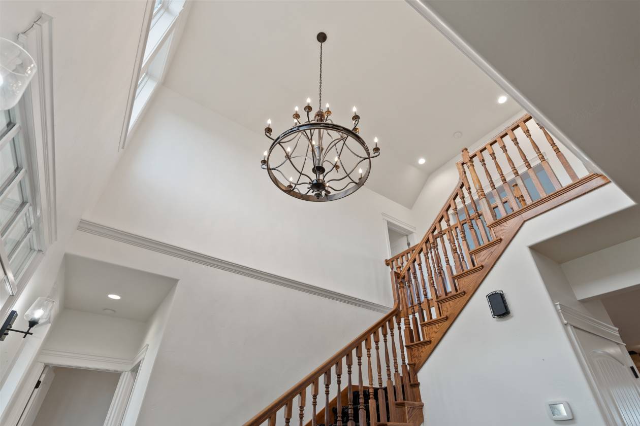 Epitome of Equestrian Luxury in the Heart of NW MT - photo 26