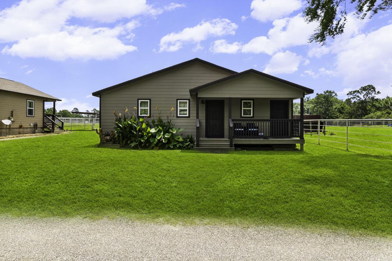 35.14± Acres | Premier Horse Property with Covered - photo 22