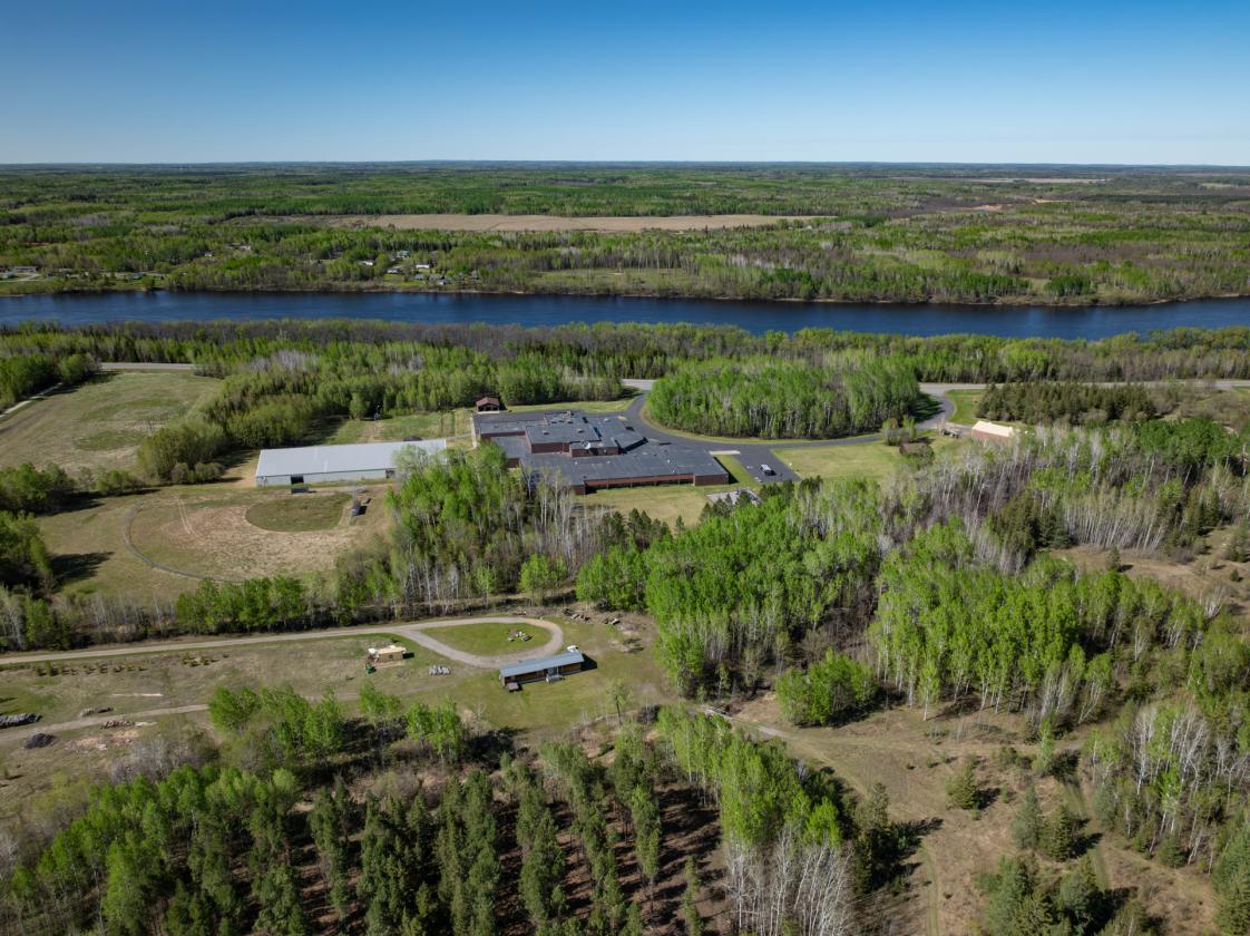 Covered Arena and Rural School on 49 Acres - photo 4