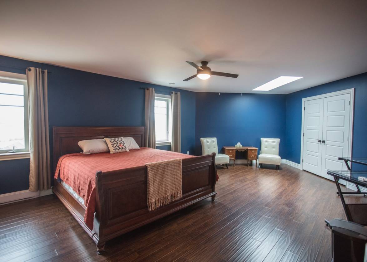 Horse Estate with 60+ Acres & Views Fox... Falmouth, Hants