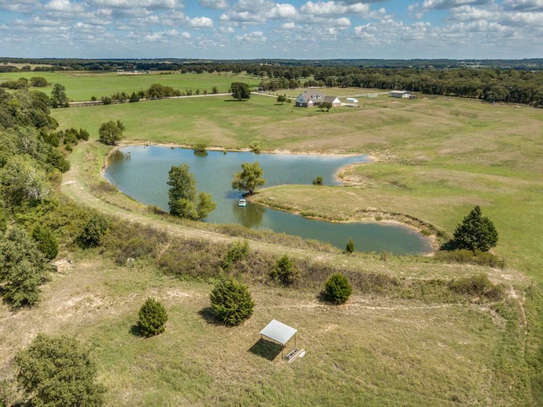 6 Bedroom Custom Home on 35 Acres Alvord Alvord, Wise County, Texas