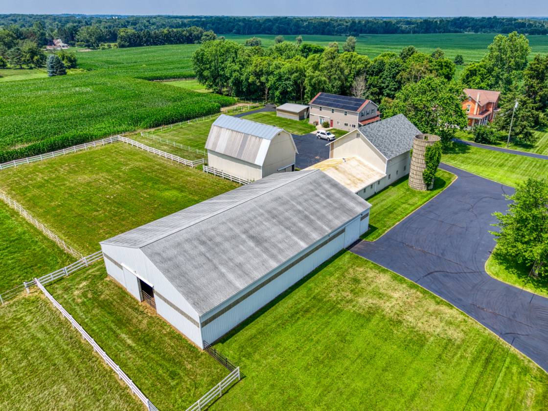 DUAL residence equine facility! - photo 6