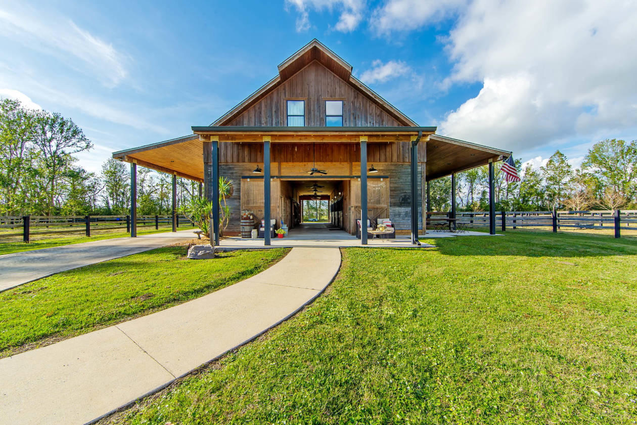 Horse Farms For Sale in Louisiana, Horse Farms & Ranches For Sale in LA