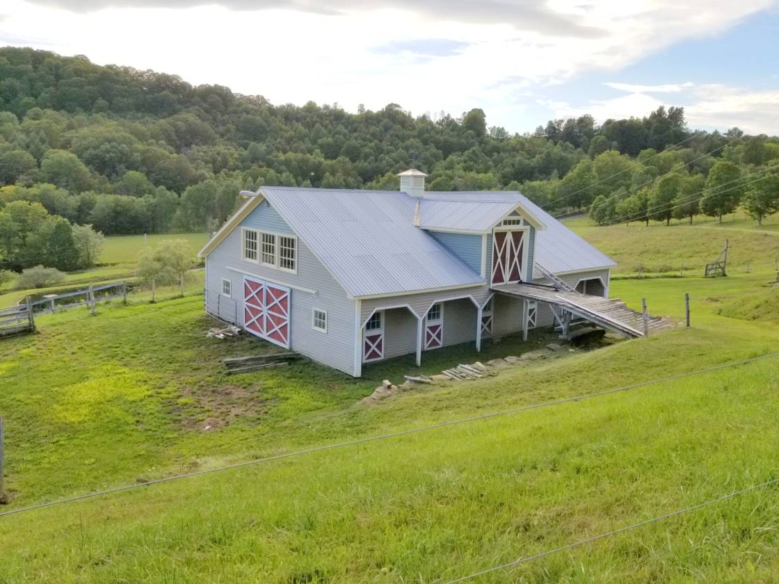 Excellent horse property 9 stall barn on 13 acre with... Tunbridge, Orange County, Vermont