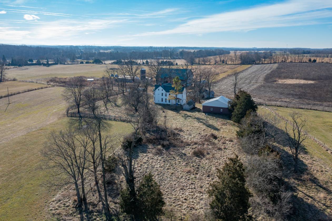 Horse Property for sale.
