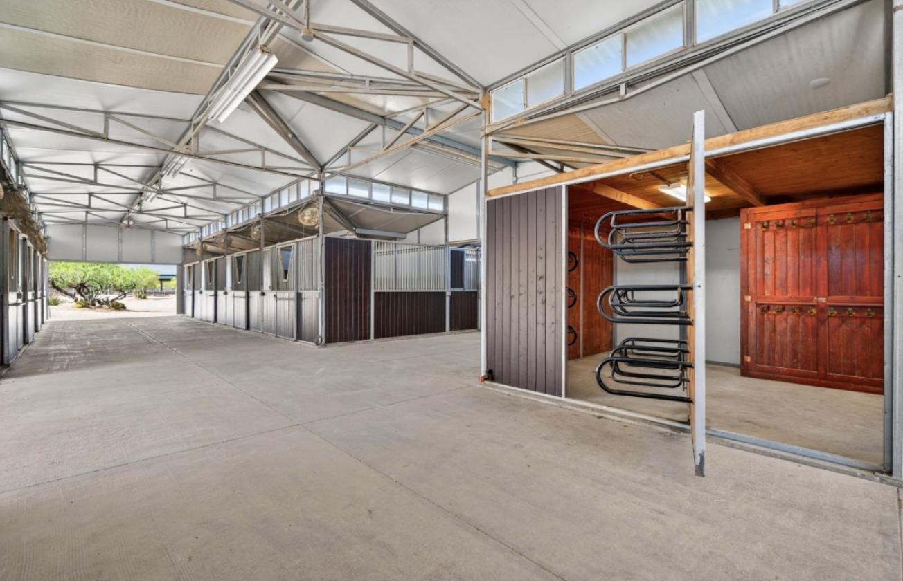 Income producing equestrian ranch on 10 acres - photo 12