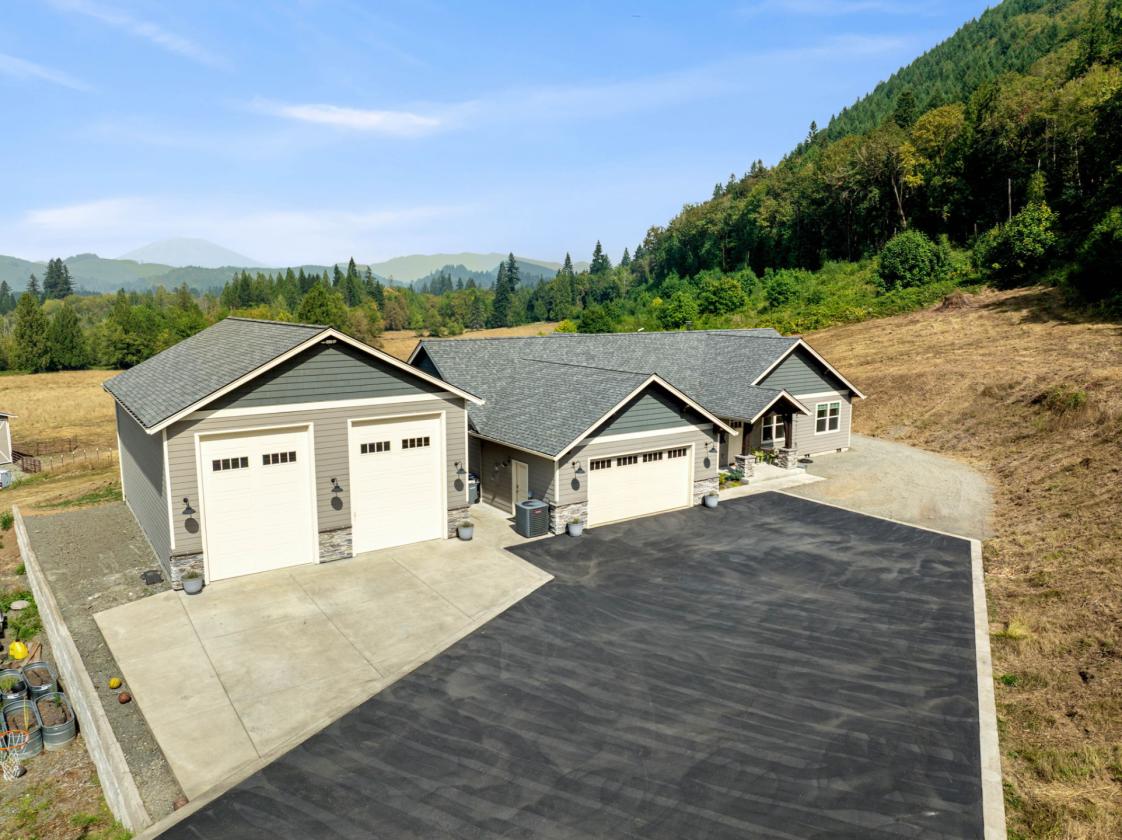 33.59 Acres with Barn, Shop & Mt. St. Helens Views - photo 28