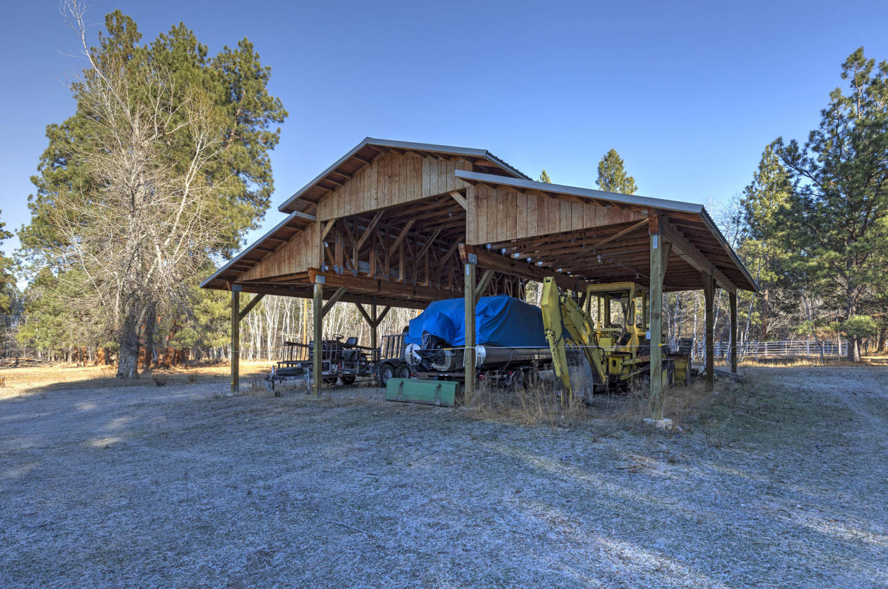Executive Horse Property in The Beautiful Bitterroot Valley Florence