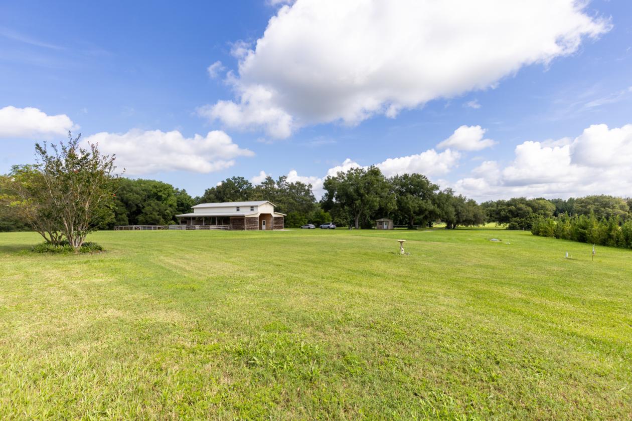 20 ACRE EQUESTRIAN PARADISE WITH NO HOA - photo 12