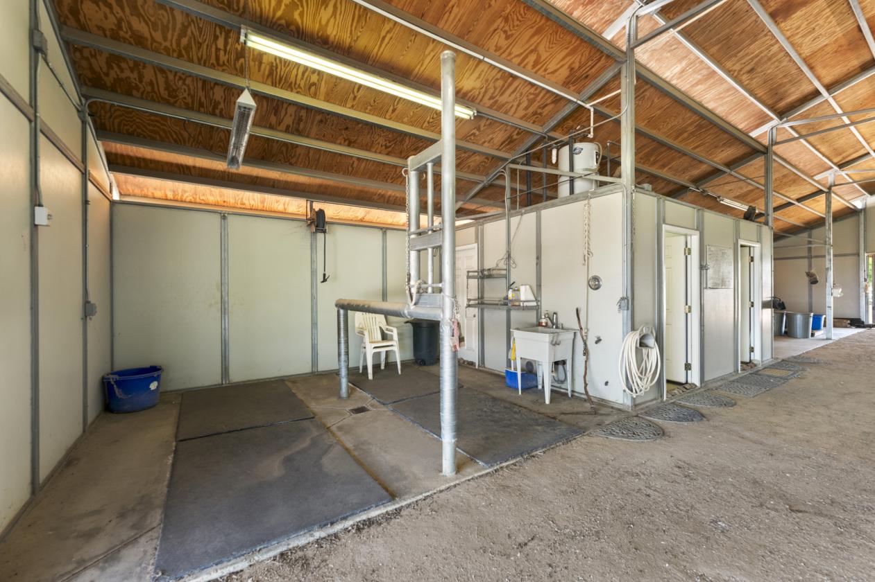 LA CRESTA EQUESTRIAN ESTATE - photo 6