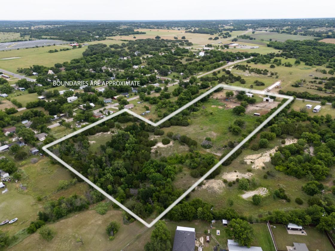 Horse property with gorgeous views - photo 18