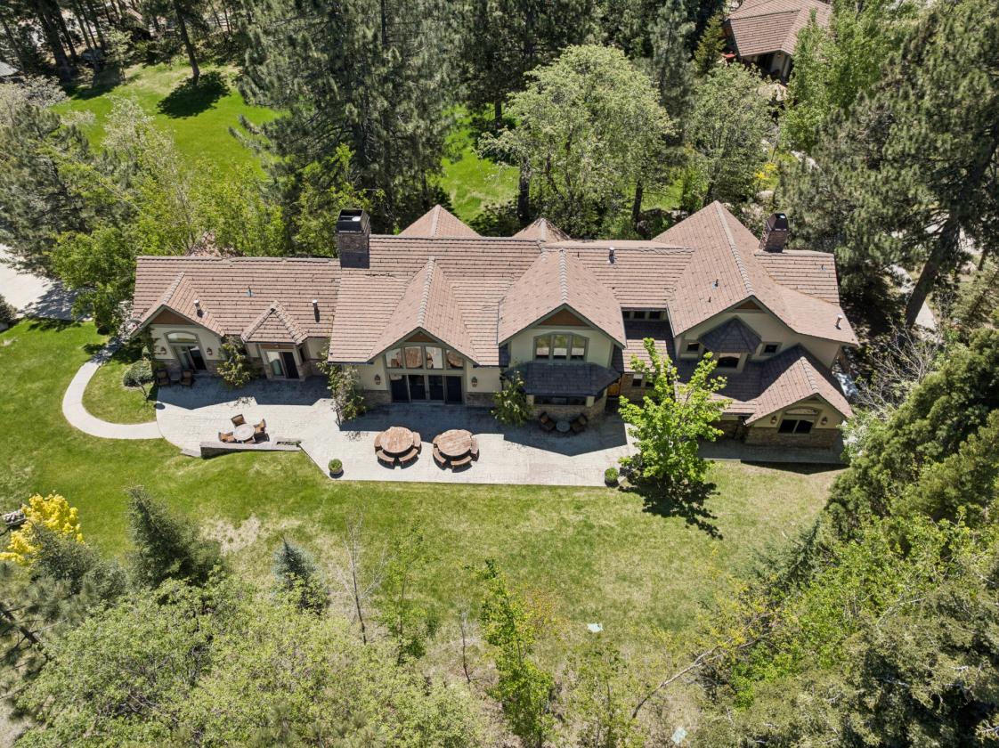 Luxury Equestrian Estate in the Mountains - photo 19