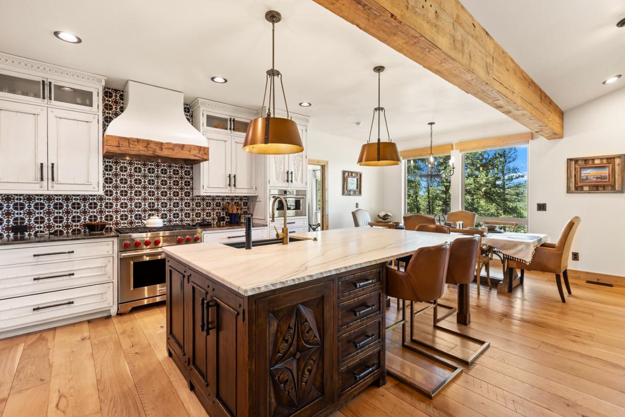 Colorado Luxury — 48 Acres, Barn & National Forest - photo 16