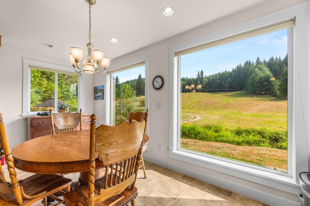 Pacific NW Secluded 75 Acre Homestead Ranch - photo 15