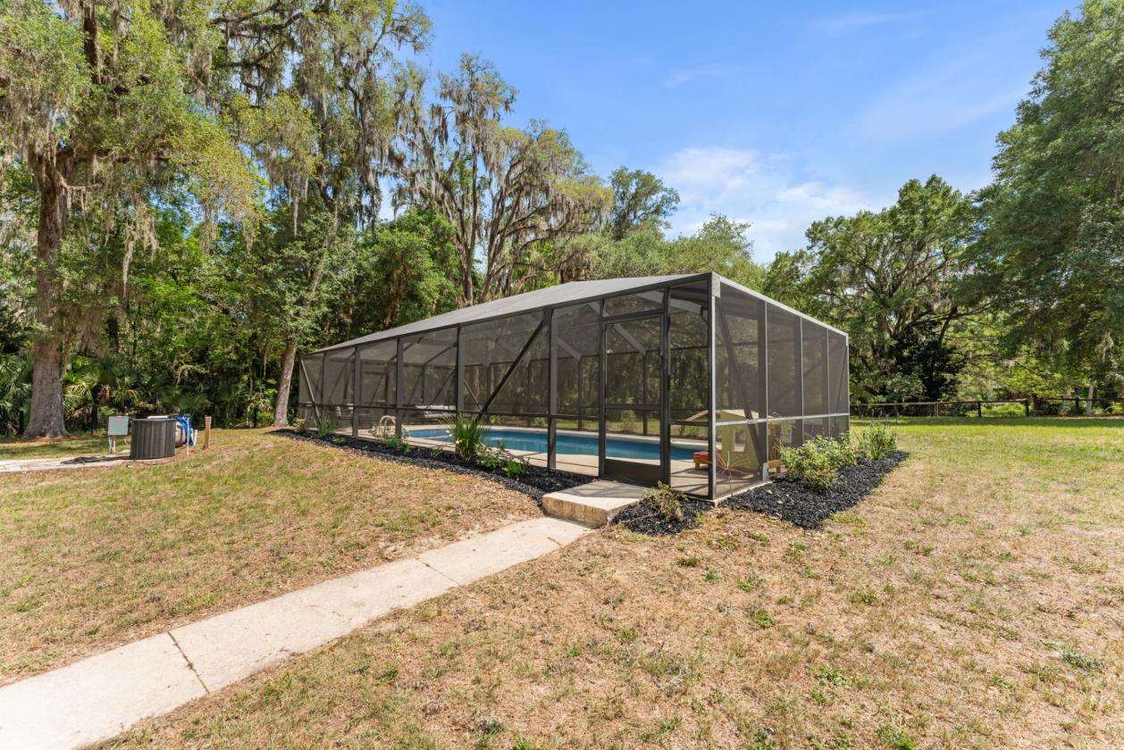 The Quarry Estate-Waterfront Equestrian Retreat - photo 8