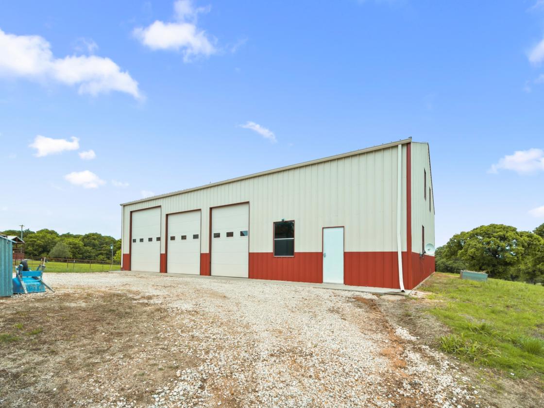 Stunning 29 Acres! - photo 3