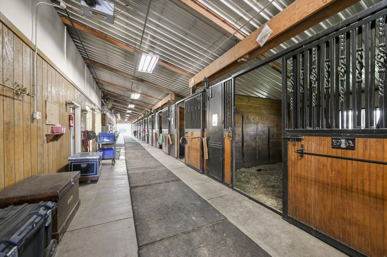 Exceptional Equestrian Estate in the heart of CO - photo 12