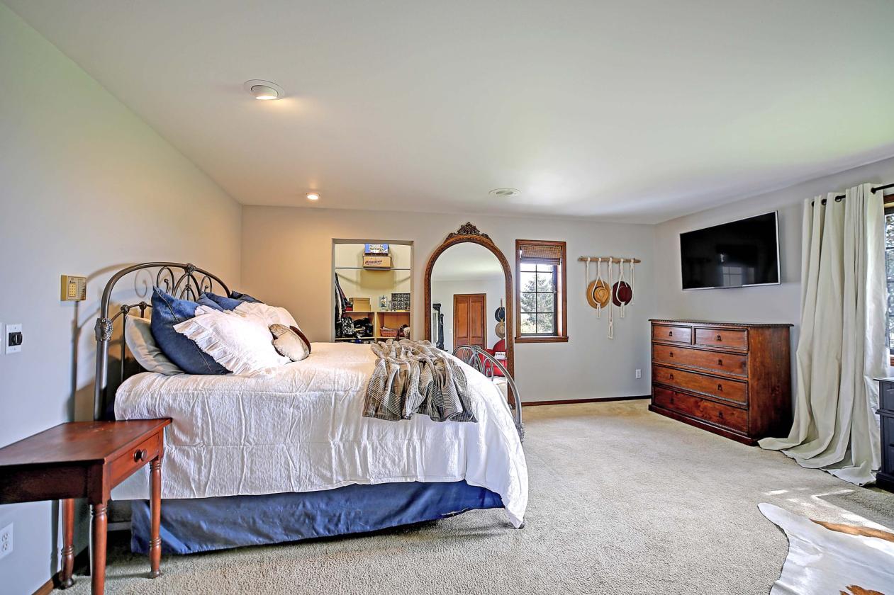 Camano Island Equestrian Property - photo 23