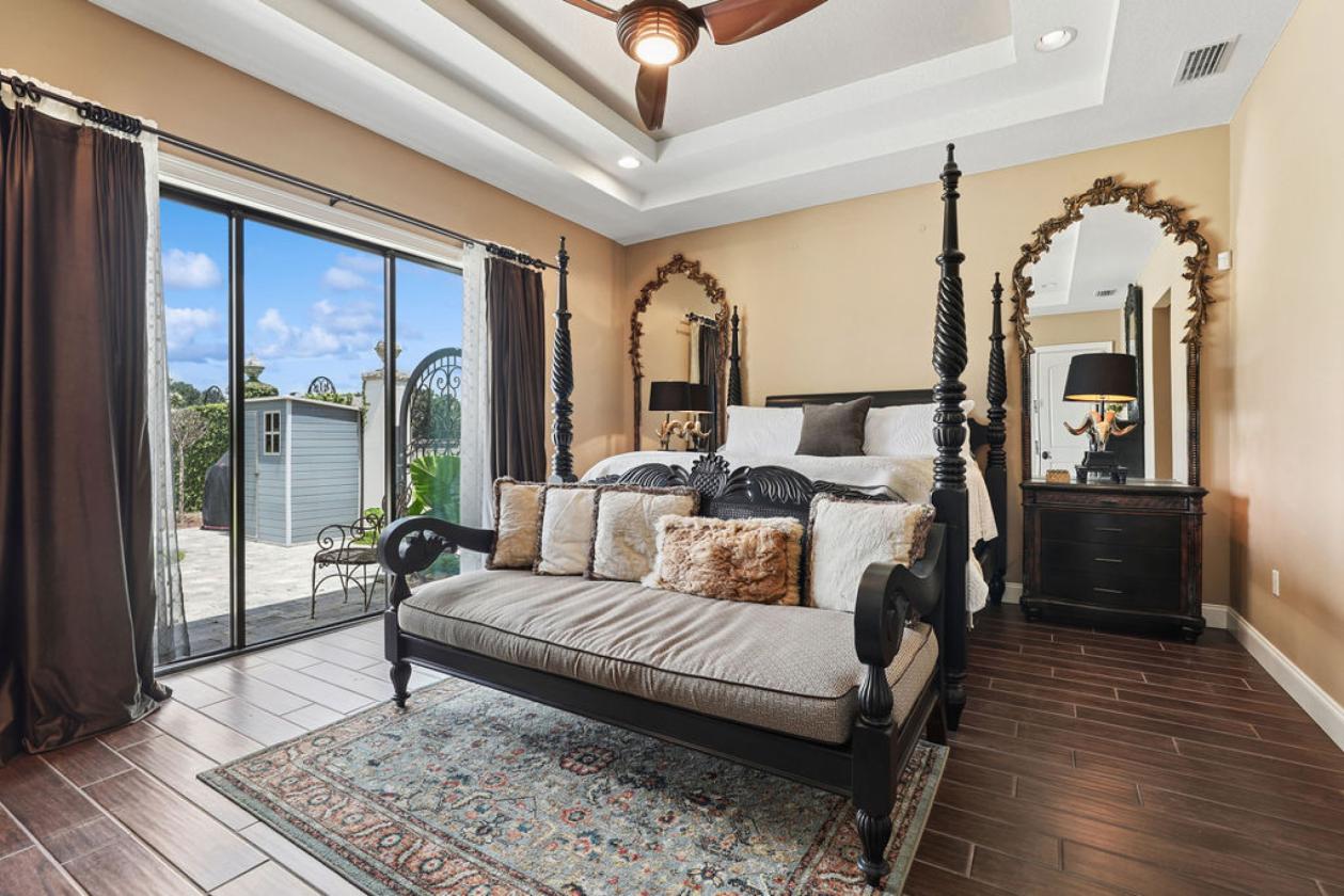 LUXURY TURNKEY 28.62-ACRE EQUESTRIAN ESTATE - photo 11