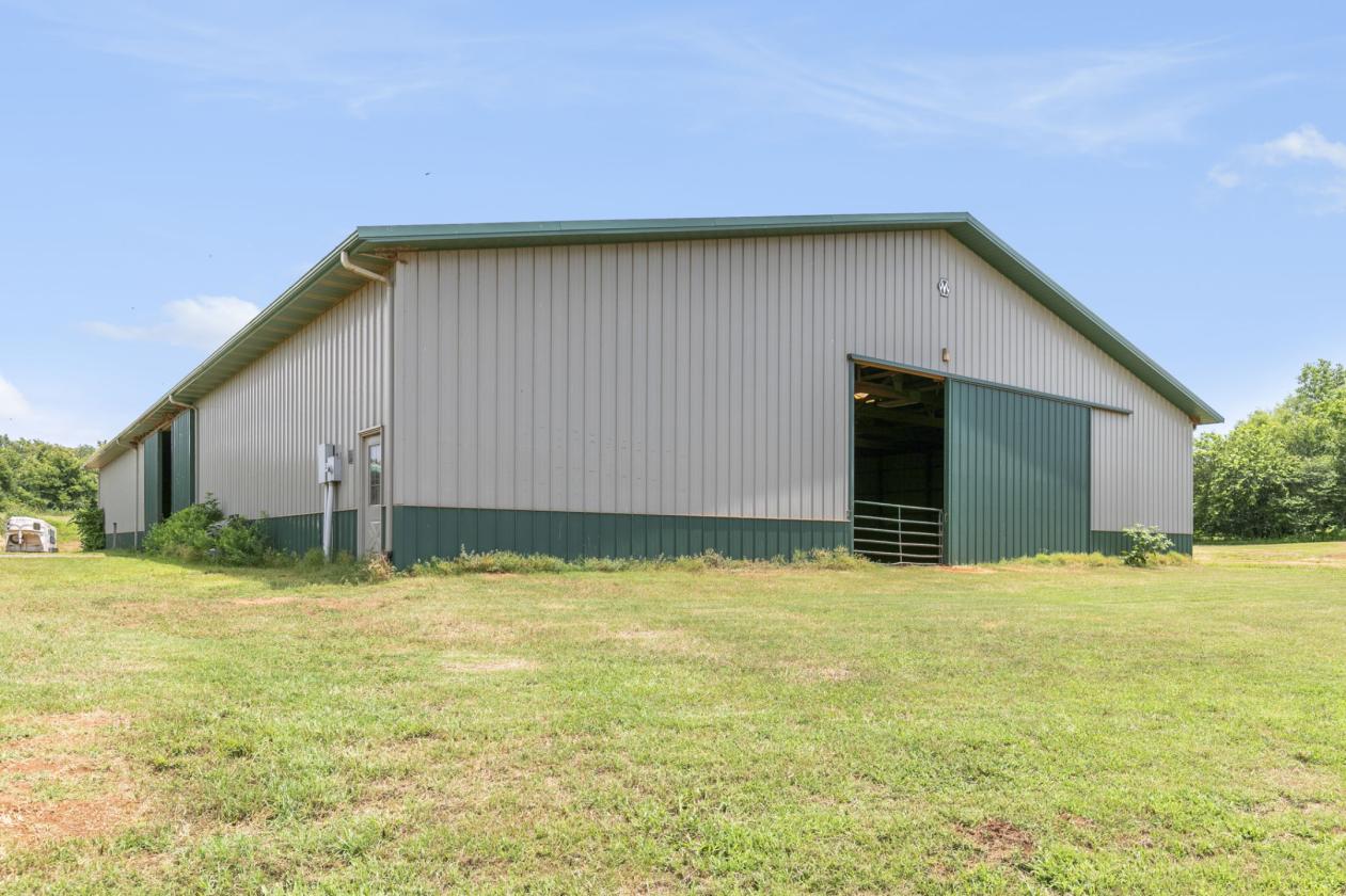 Professional Boarding/Training Facility - photo 14