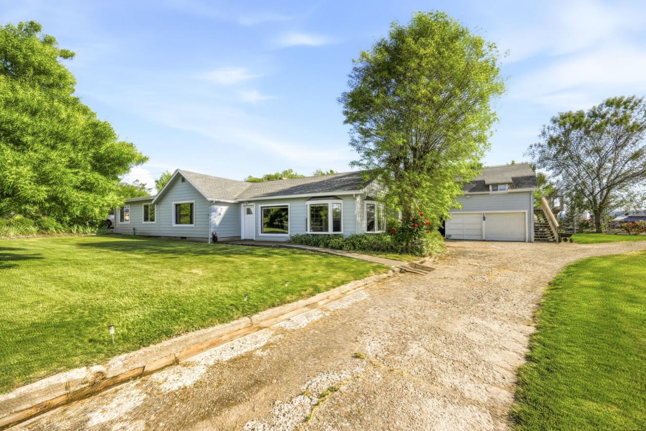 Amazing Opportunity near Rogue River - photo 5