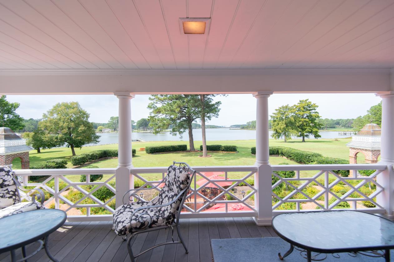 Waterfront Equestrain Luxury Estate - photo 13