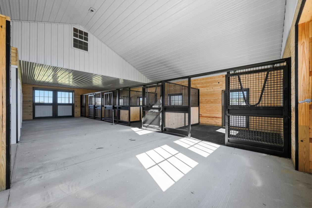 Custom Just Built Equestrian Farmette - photo 12