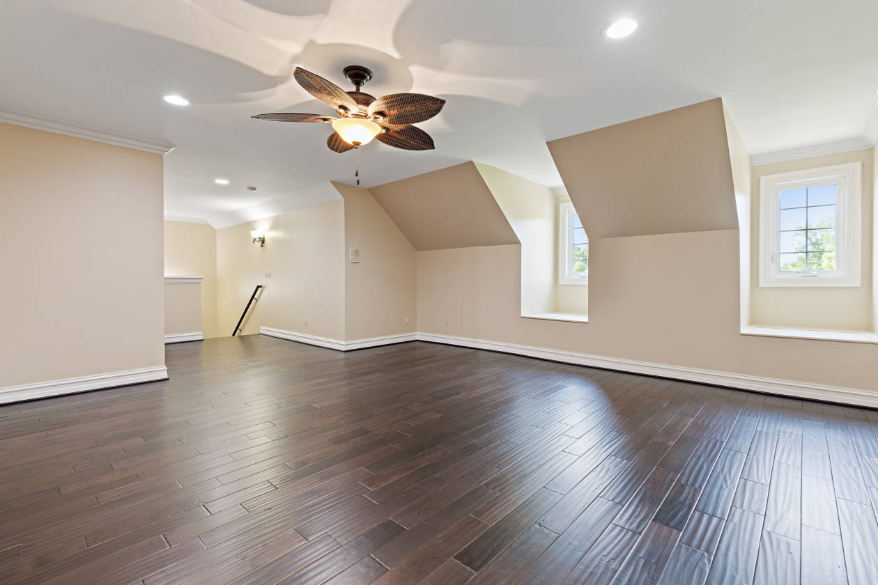 Horse farm For Sale Metamora, Lapeer County, Michigan