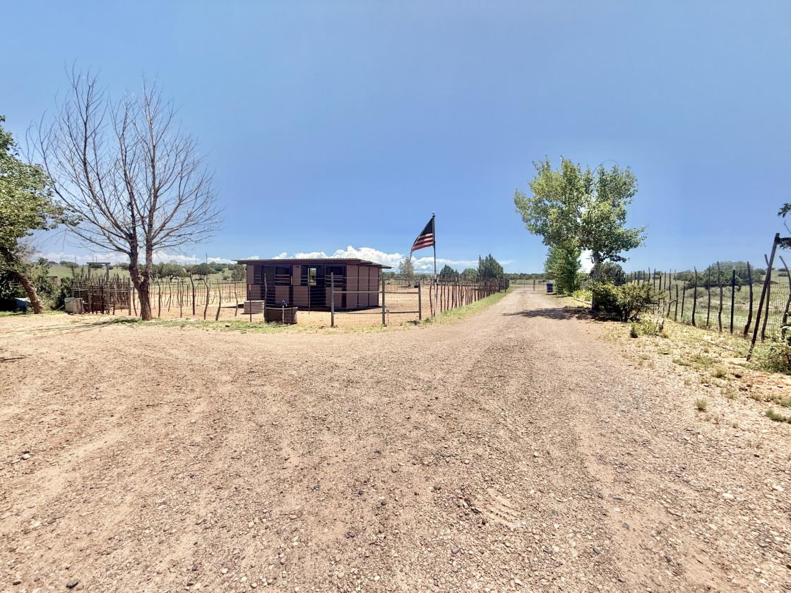 Horse Boarding/ Training Facility 2 Houses - photo 10