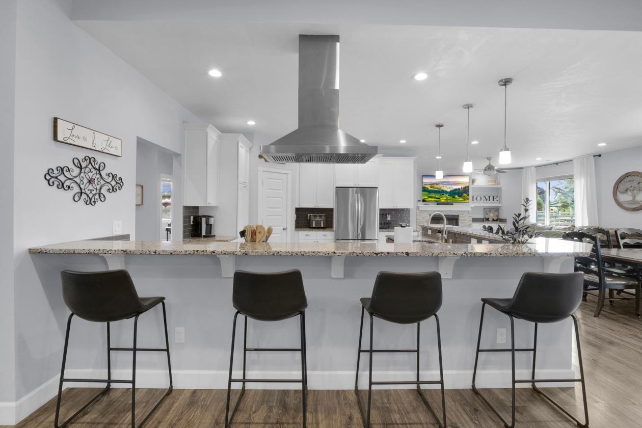 Modern Craftsman on 2.49± Irrigated Acres - photo 9