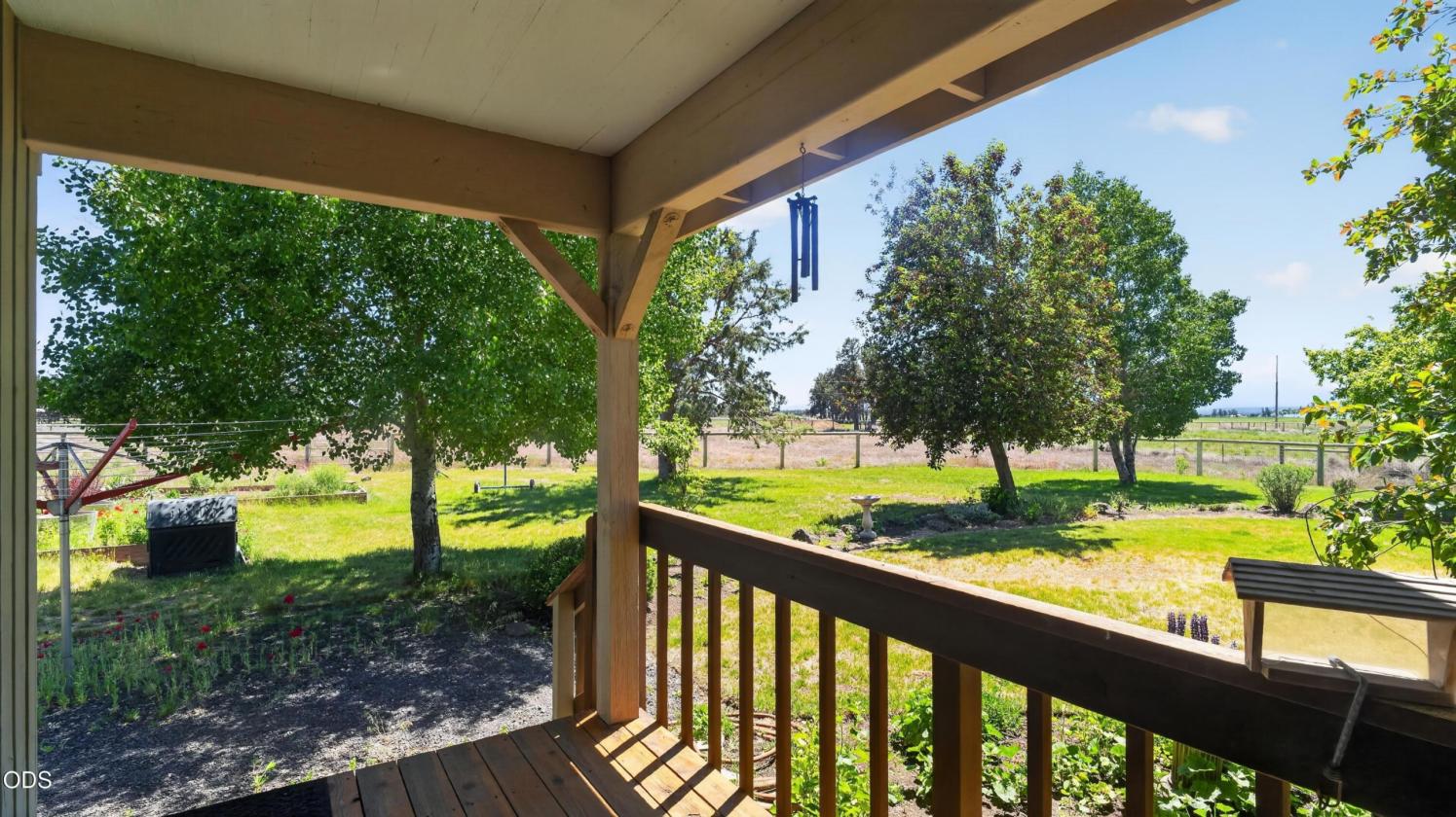 5 Acres with 3.5 Acres of Aquifer Water Rights - photo 18
