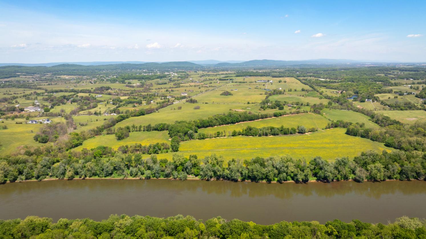 Stunning 1,000+ Acre Equestrian Land - photo 10