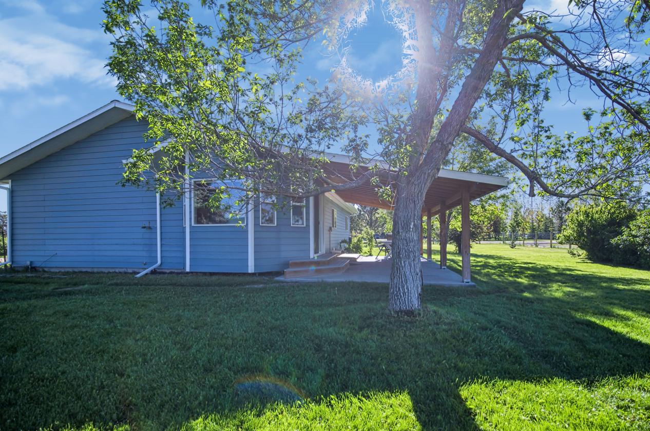 Charming Horse Property on 4.1 Acres - photo 5