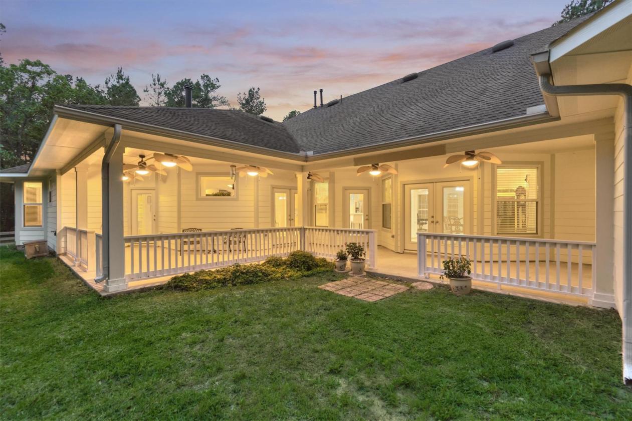 Turn-Key Equestrian Retreat on 8-Acres - photo 9