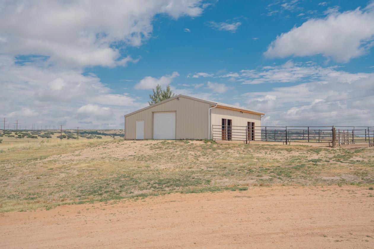 Castlewood Canyon Ranch - photo 4