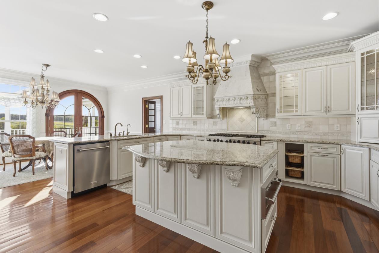 World-Class 115-Acre Luxury Farm Estate - photo 8
